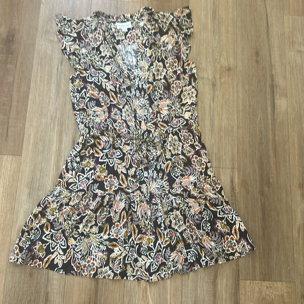 Floral Summer Dress size large NWT